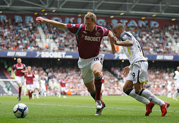 的年轻人在 的年轻人在